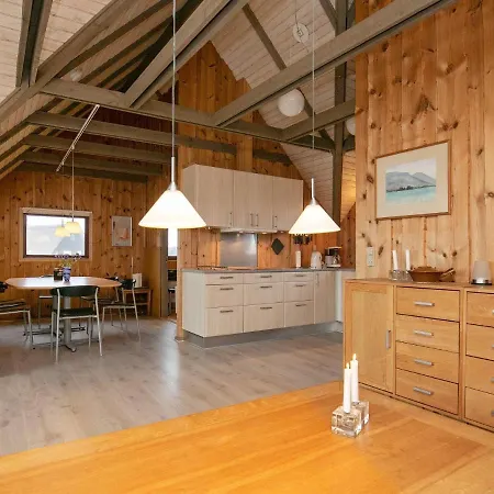 Ferienhaus Serene Seaside Retreat In Haurvig-By Traum *